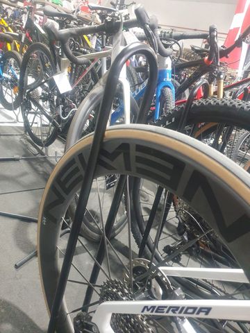 Used Merida REACTO TEAM 2026 2026 Road & Gravel, White — image 4 of 18