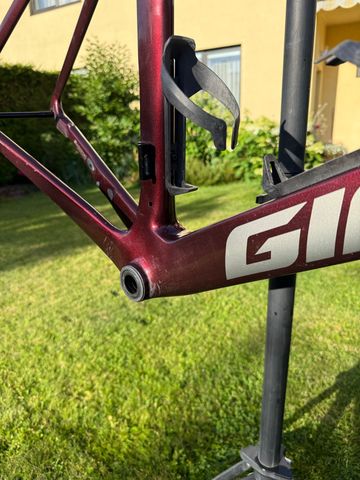 Used Giant Propel Advanced Pro 0 2024 Frameset 2024 Road & Gravel, Red — image 5 of 18