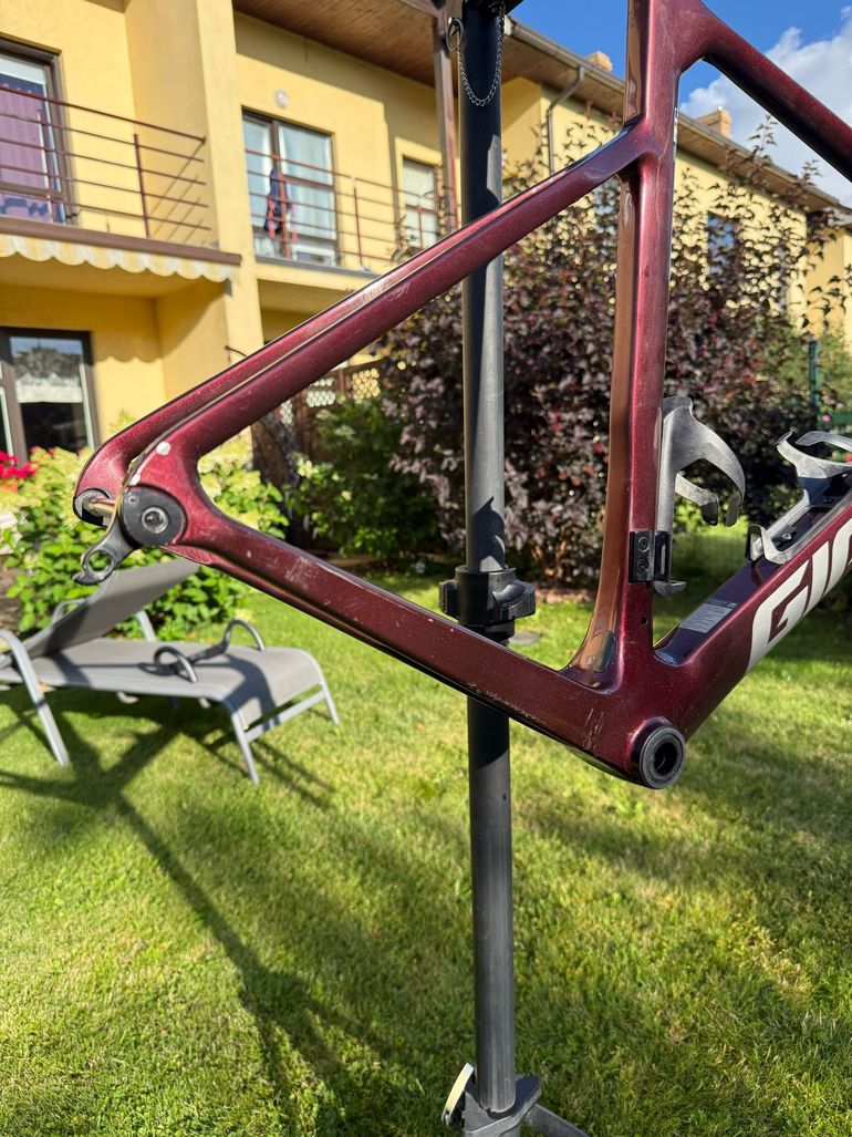 Použité Giant Propel Advanced Pro 0 2024 Frameset 2024 Road & Gravel — obrázek 6 z 18