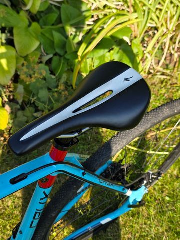 Used Specialized CruX E5 2016 2016 Road & Gravel, Blue — image 6 of 7