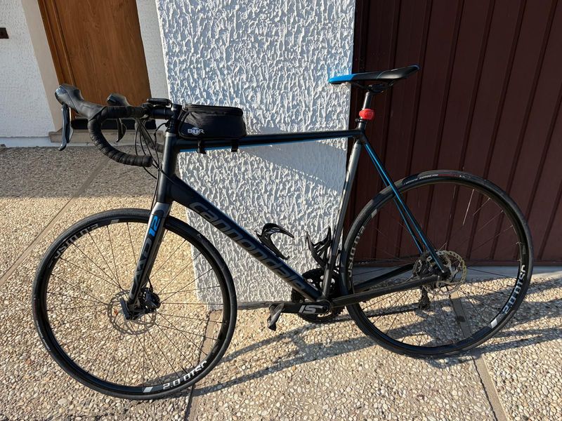 Cannondale Caad 12 2016 Road & Gravel d'occasion — image 1 sur 7