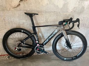Tweedehands Merida REACTO 10K 2027 GREY/BLACK (SILVER) 2027 Road & Gravel