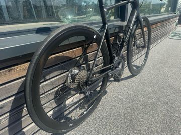 Tweedehands Giant Defy, Advanced Pro 2 2021 2021 Road & Gravel — afbeelding 8 van 13