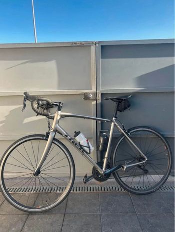 Brugt Trek Domane Shimano Tiagra 2017 Road & Gravel — billede 2 af 4