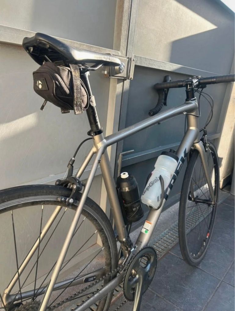 Brugt Trek Domane Shimano Tiagra 2017 Road & Gravel — billede 4 af 4