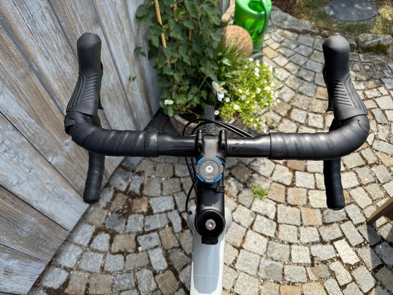 Brugt CUBE CROSS RACE C:62 SL 2022 2022 Road & Gravel — billede 6 af 6