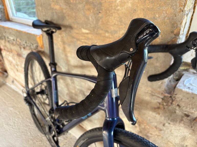 Used Liv Devote 2 Eclipse Medium 2021 Road & Gravel, Blue — image 10 of 16