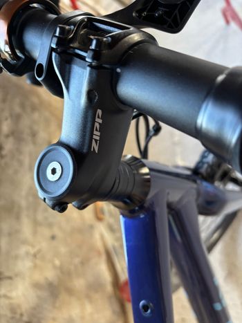 Used Liv Devote 2 Eclipse Medium 2021 Road & Gravel, Blue — image 14 of 16