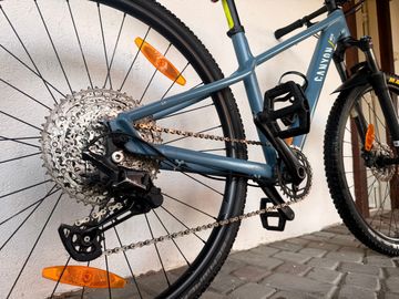 Used Canyon Pathlite Shimano Deore 2022 Mountainbike, Blue — image 6 of 6