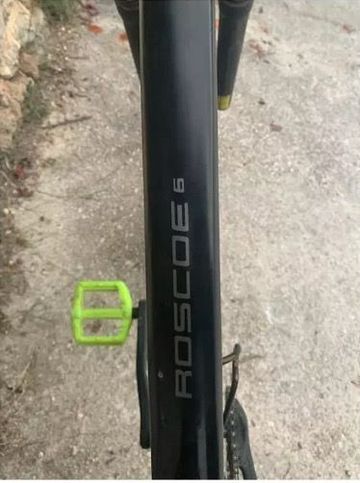 Used Trek Roscoe 6 2019 2019 Mountainbike, Black, 27.5 — image 10 of 10