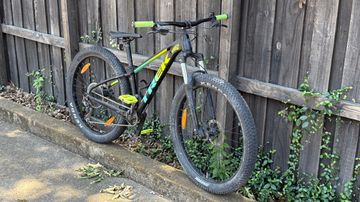 Used Trek Roscoe 6 2019 2019 Mountainbike, Black, 27.5 — image 5 of 10
