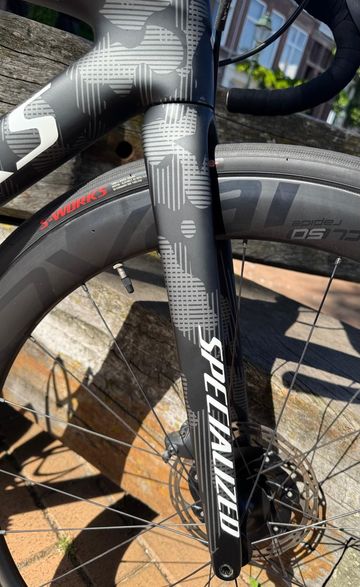 Used Specialized Roubaix SRAM Force eTap AXS 2019 Road & Gravel, Black — image 33 of 39