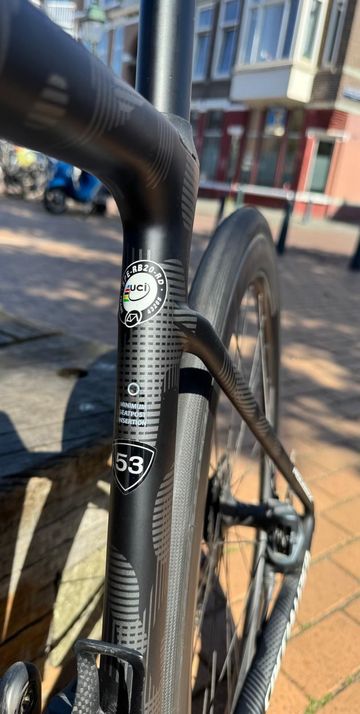 Used Specialized Roubaix SRAM Force eTap AXS 2019 Road & Gravel, Black — image 9 of 39