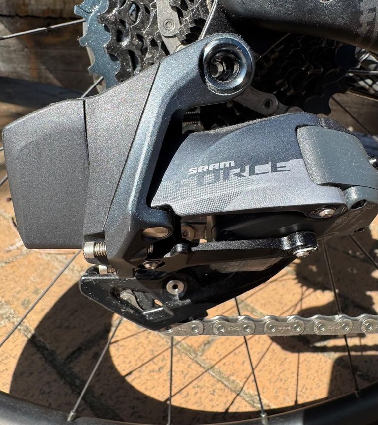 Použité Specialized Roubaix SRAM Force eTap AXS 2019 Road & Gravel — obrázek 32 z 33