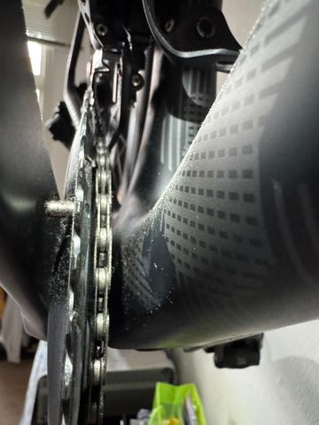 Used Specialized Roubaix SRAM Force eTap AXS 2019 Road & Gravel, Black — image 4 of 39