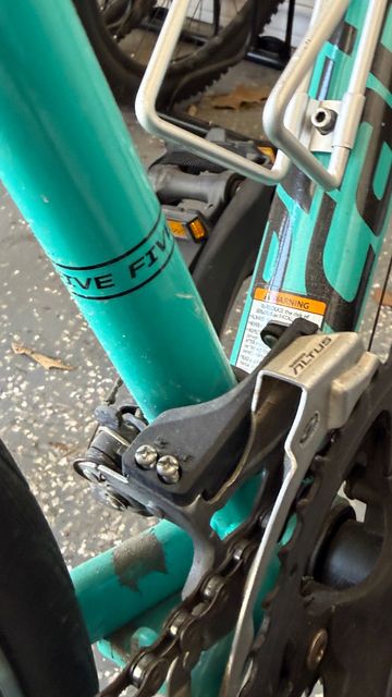 Used Cannondale Quick 5 - 2016 2016 Road & Gravel, Green — image 9 of 9