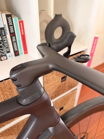 Used Specialized S Works Custom SRAM Red eTap AXS 2023 Road & Gravel, Black — image 16 of 18