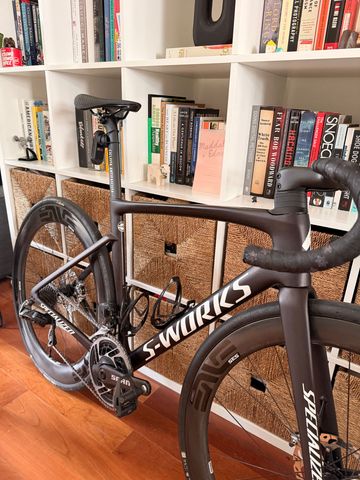 Used Specialized S Works Custom SRAM Red eTap AXS 2023 Road & Gravel, Black — image 6 of 18
