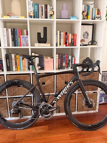 Used S Works Custom SRAM Red eTap AXS 2023 Road & Gravel, Black — image 2 of 18