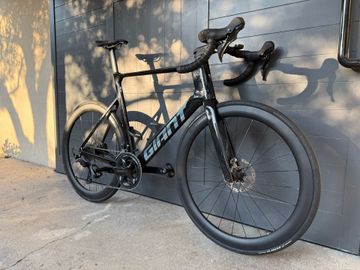 Used Giant Propel Advanced 2 2025 2025 Road & Gravel, Black — image 6 of 6