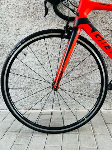 Used Giant Tcr advanced Shimano 105 2019 Road & Gravel, Red — image 18 of 19