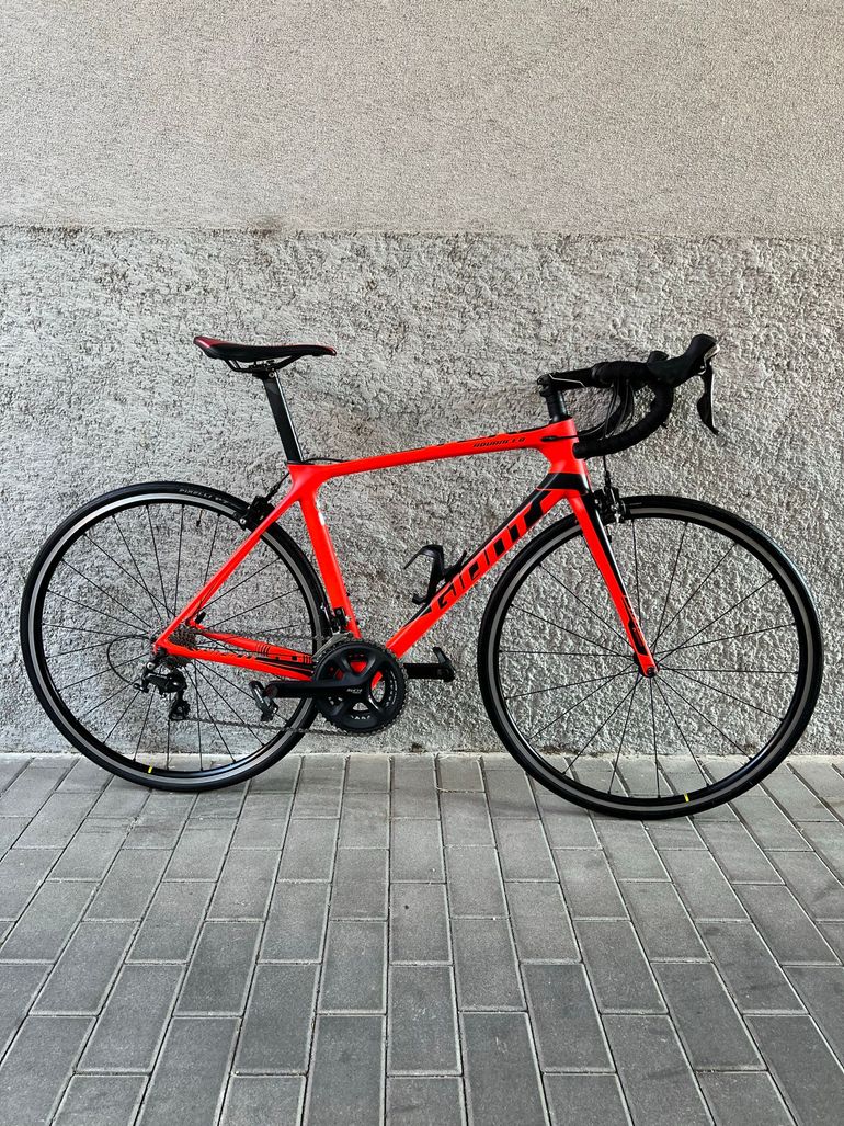 Used Giant Tcr advanced Shimano 105 2019 Road & Gravel, Red — image 5 of 19