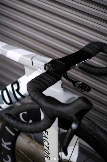 Used Factor ONE - Frameset Premium 2026 Frameset 2026 Road & Gravel, White — image 2 of 5