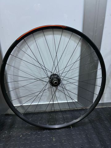 Used Orbea oiz Custom Shimano Deore 2021 Mountainbike, Black — image 8 of 10