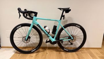 Bianchi Sprint 105 2024 2024 Road & Gravel usato