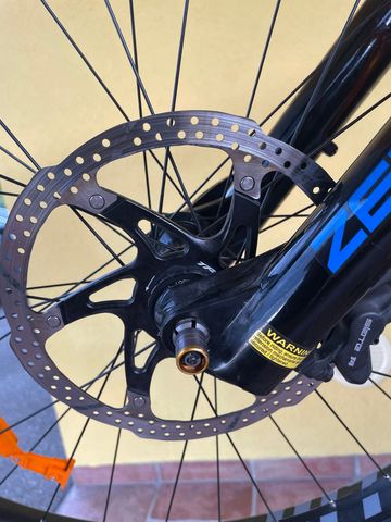 Kilimanjaro Custom Shimano Deore XT 2023 Mountainbike de segunda mano, Azul — imagen 10 de 19