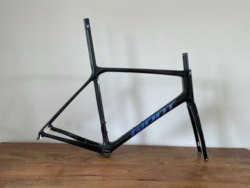 Used Giant Tcr Frameset 2024 Road & Gravel