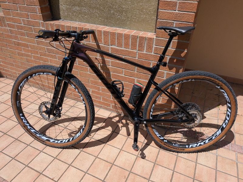 Giant xtc Custom Shimano Deore XT 2021 MTB usato