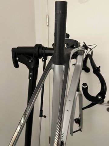 Używany Emonda Custom Shimano 105 2024 Road & Gravel — zdjęcie 11 z 20