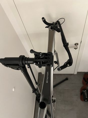 Used Emonda Custom Shimano 105 2024 Road & Gravel, Light Gray — image 10 of 20