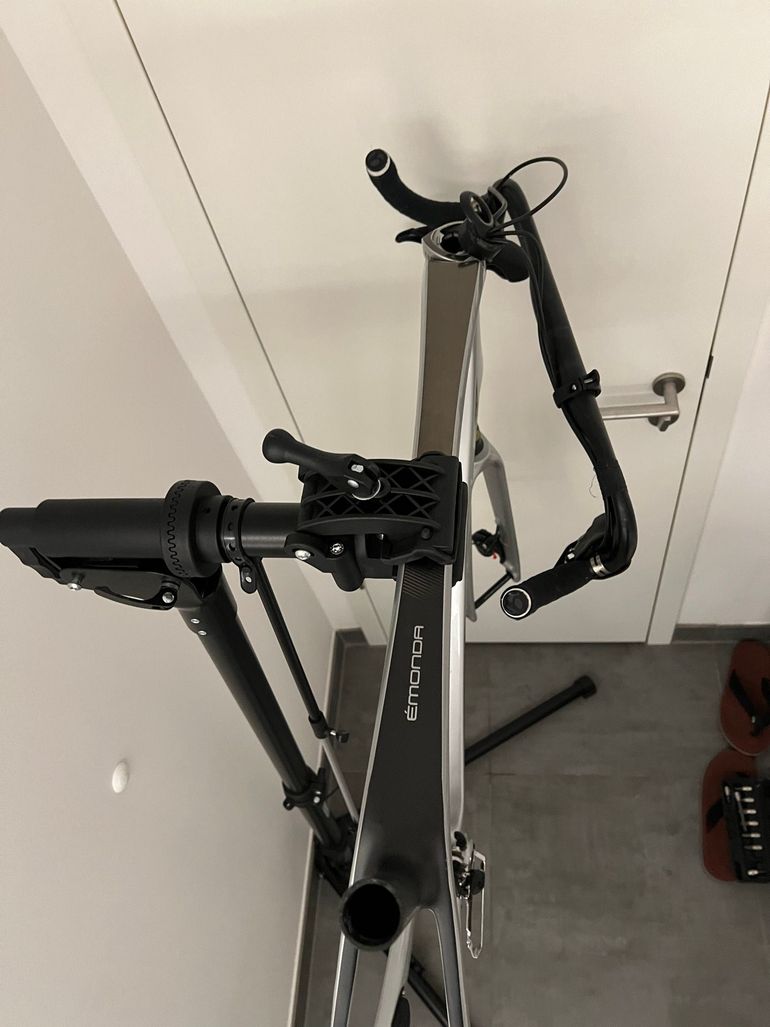 Used Emonda Custom Shimano 105 2024 Road & Gravel, Light Gray — image 10 of 20