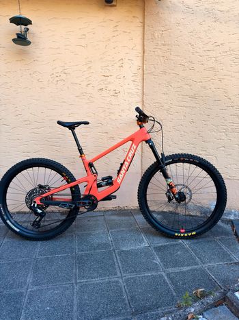 Käytetty Santa Cruz Bronson Sram Eagle Transmission GX 2023 MTB