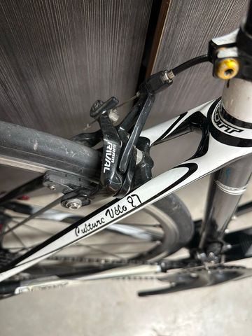 Gebrauchtes Scott Addict SRAM Force 2010 Road & Gravel, Schwarz — Bild 7 von 8