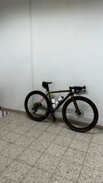 Specialized Crux Pro - SRAM Force XPLR eTAP AXS 2024 2024 Road & Gravel d'occasion