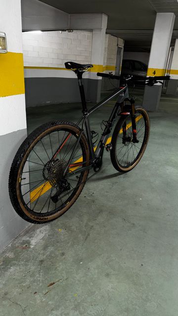 Mmr rakish Custom Shimano Deore XT 2020 Mountainbike de segunda mano, Gris claro — imagen 2 de 14