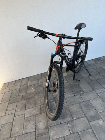 Used CUBE RACE ONE 2017 2017 Mountainbike, Black, 27.5, 29 — image 2 of 5