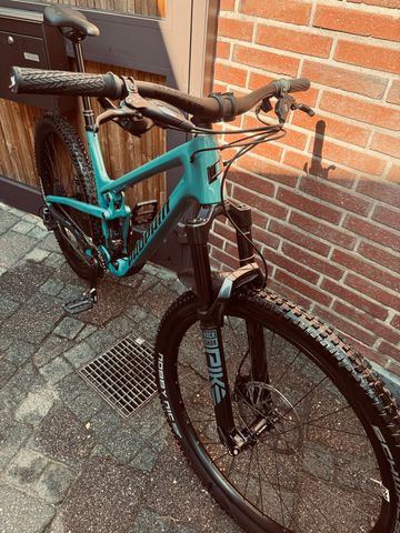 Propain Hugene CF 29" Start 2021 2021 Mountainbike usato, Blu — immagine 1 di 4