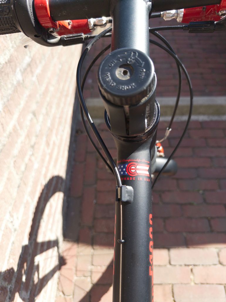 Used Cannondale F1000 1997 Mountainbike, Black — image 5 of 17