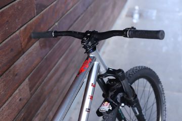 Brugt Octane One Custom Shimano Deore XT 2024 Mountainbike — billede 6 af 7