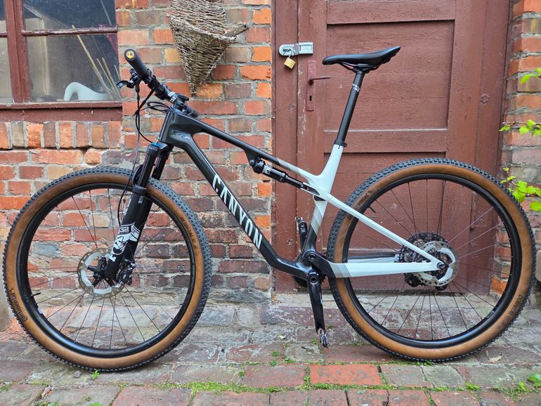 Brugt Canyon Lux World Cup 7 2023 2023 Mountainbike — billede 9 af 10