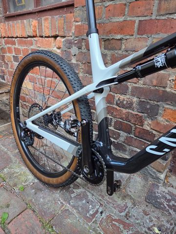 Brugt Canyon Lux World Cup 7 2023 2023 Mountainbike — billede 3 af 10