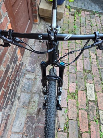 Brugt Canyon Lux World Cup 7 2023 2023 Mountainbike — billede 7 af 10