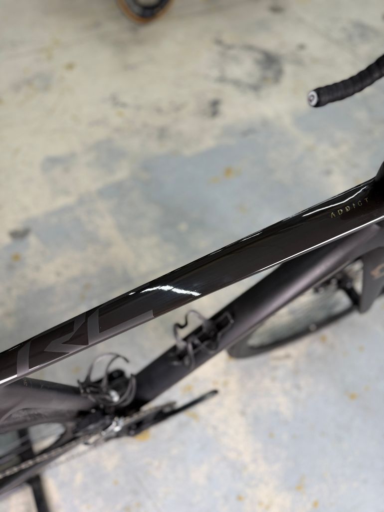 Brugt Scott Addict RC 30 2023 2023 Road & Gravel — billede 17 af 24