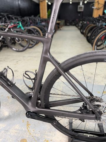 Tweedehands Scott Addict RC 30 2023 2023 Road & Gravel — afbeelding 21 van 24