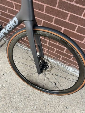 Used Cervélo R5 Super Record Wireless 2024 2024 Road & Gravel, Black — image 7 of 8