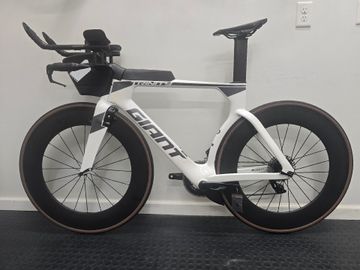 Used Giant Trinity, Advanced Pro 1 2022 2022 Road & Gravel, White — image 11 of 18